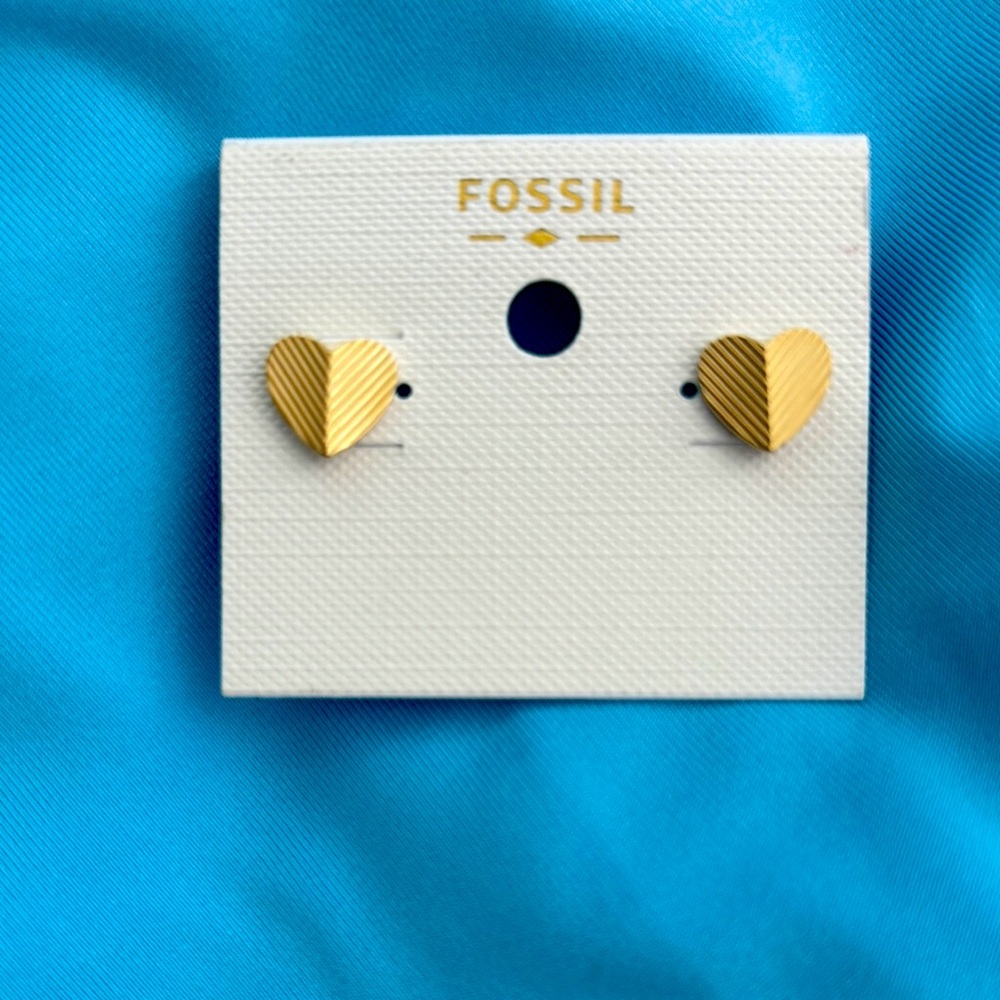 Fossil Textured Gold Heart Stud Earrings